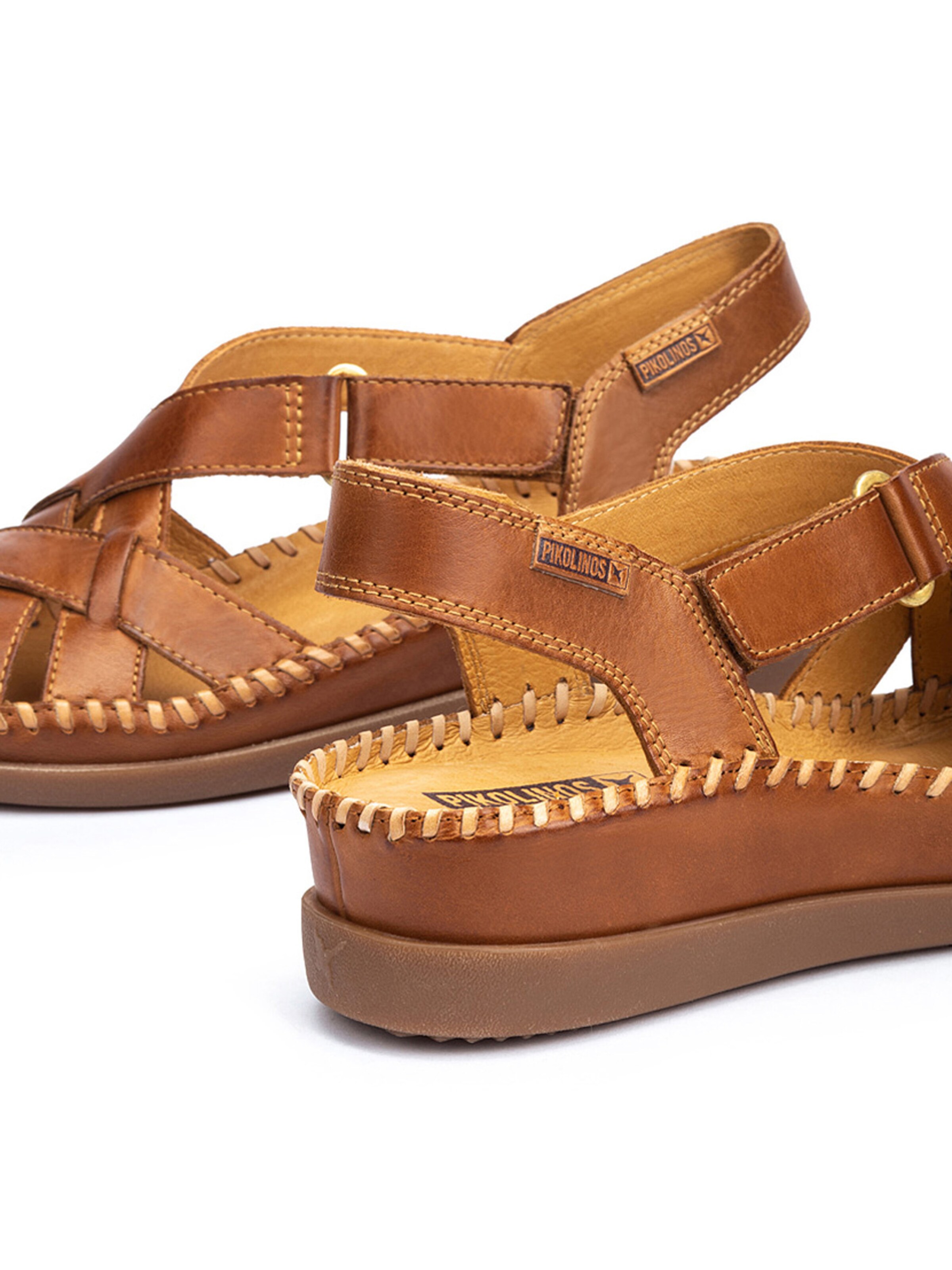 PIKOLINOS Σανδάλι σε καφέ