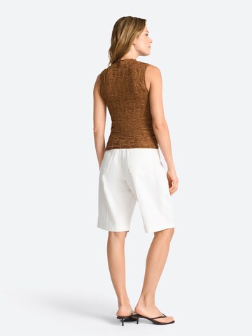 Top di Rich & Royal in marrone