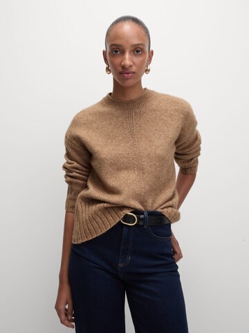 Pull-over Marks & Spencer en marron : devant