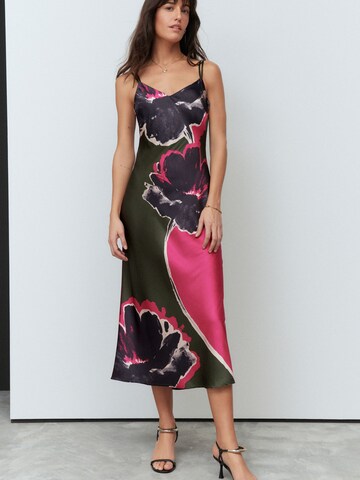 Next - Vestido en rosa