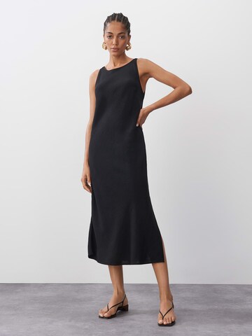 Someday - Vestido 'Qairo' en negro