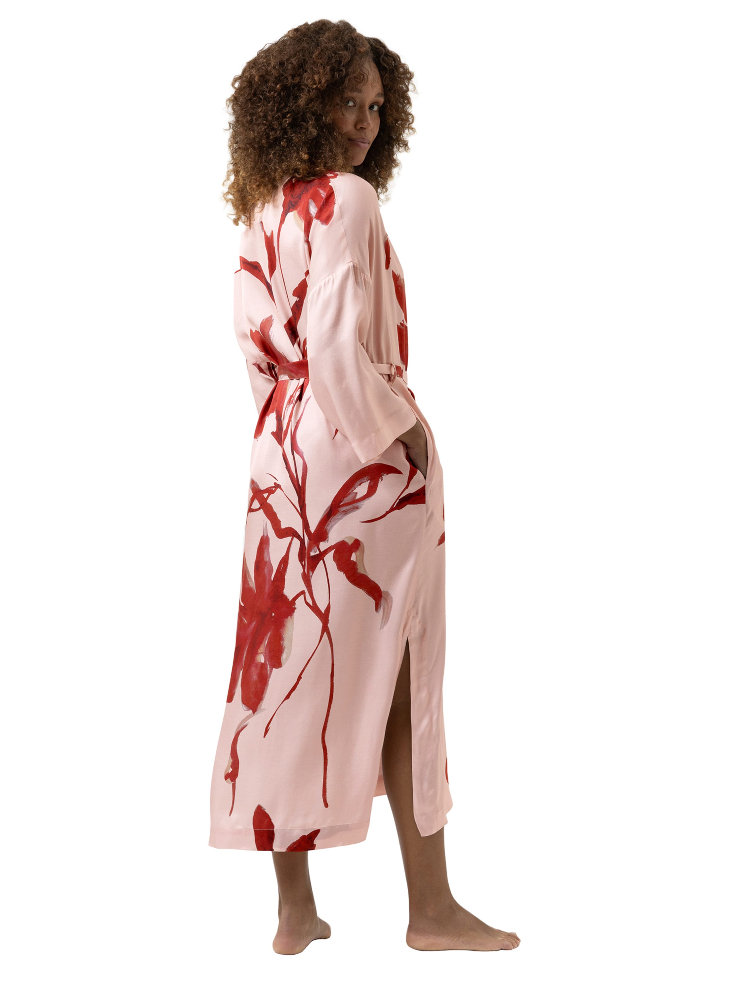 Mey Kimono 'Iced Winter Floral' in Pink