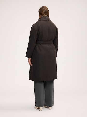 Cappotto di mezza stagione di Fiorella Rubino in marrone
