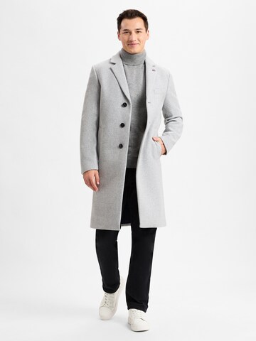 Finshley & Harding London Between-Seasons Coat in Grey: front