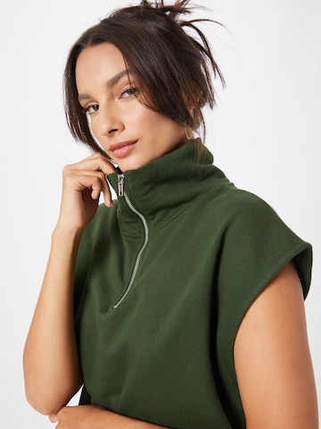 Sweat-shirt Nasty Gal en vert