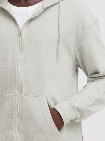 BLEND - Sudadera con cremallera ' BHBRODY Sweatshirt zipp hood ' en gris
