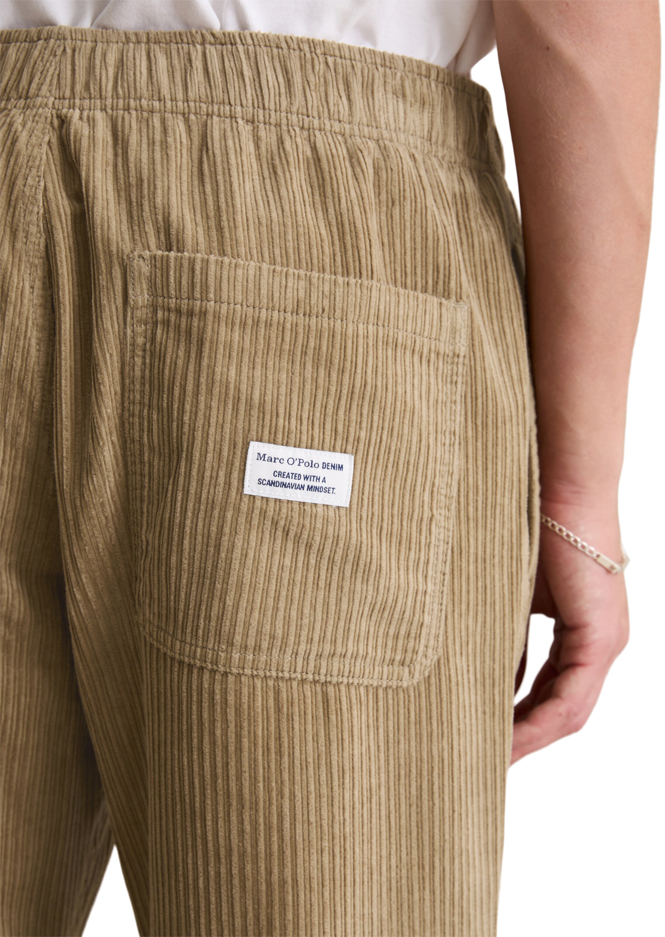 Marc O'Polo DENIM Tapered Hose in Braun