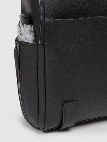 Piquadro Rucksack‌‌‌‌‌‌‌ in Schwarz