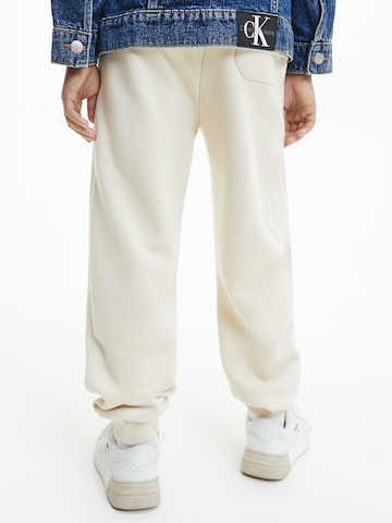 Calvin Klein Jeans Zúžený strih Nohavice - Béžová