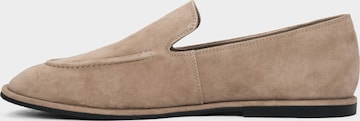 Chaussure basse '3081-2' Estro en beige : devant