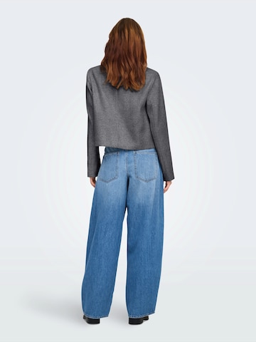 ONLY Prechodná bunda 'ONLAdina' - Sivá