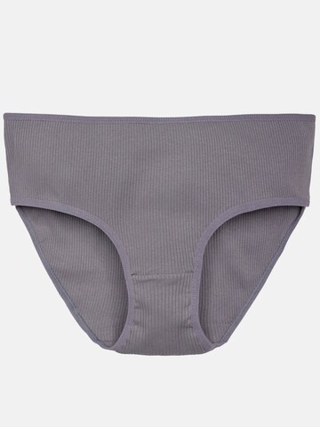 Tazzio Slip 'F904' in Mischfarben