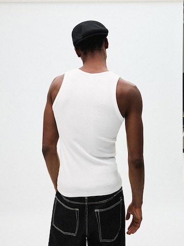 Bershka Shirt in Weiß