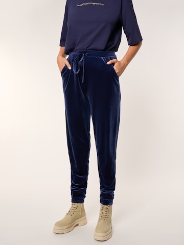 ABOUT YOU x Laura Giurcanu Slim fit Trousers 'Jule' in Blue: front