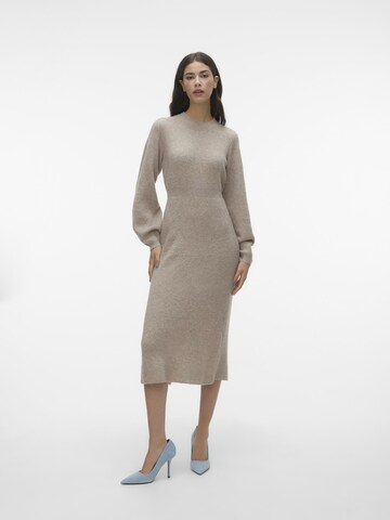 VERO MODA Gebreide jurk 'ANGALINA' in Bruin: voorkant