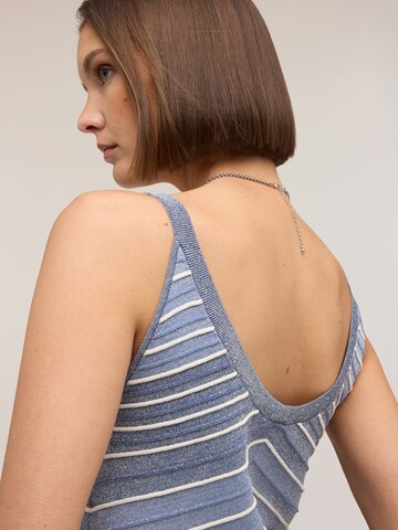 Pull-over MOTIVI en bleu