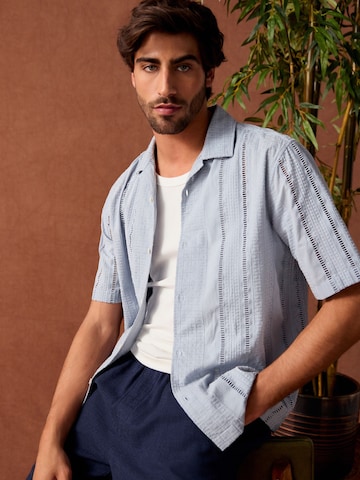 Next Regular fit Πουκάμισο σε μπλε