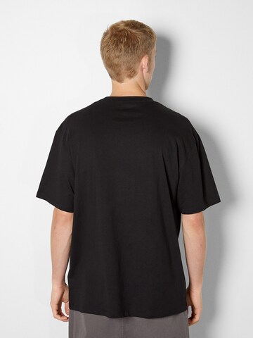 Bershka T-Shirt in Schwarz