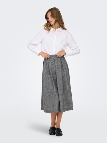 ONLY - Falda 'ONLBEKKA' en gris