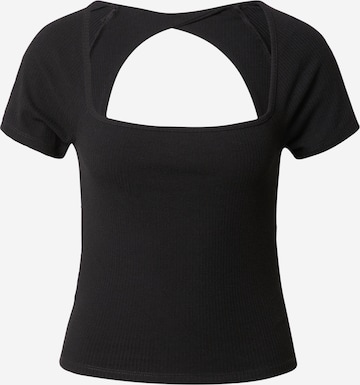 Tricou 'Cindy' de la Gina Tricot pe negru: față