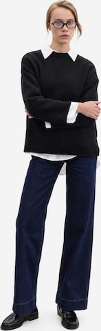 MANUKA Sweater in Black: front