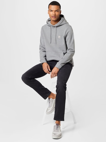 BOSS Orange - Sweatshirt 'Wetalk' em cinzento