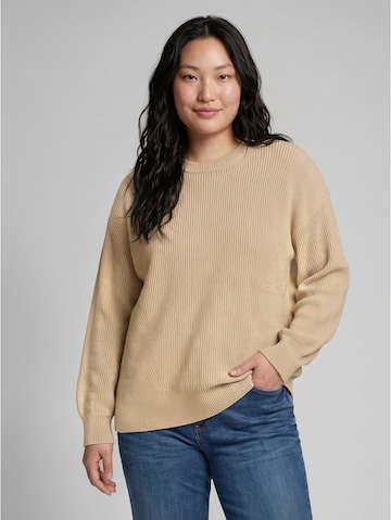 Tom Tailor Women + Sweater in Beige: front