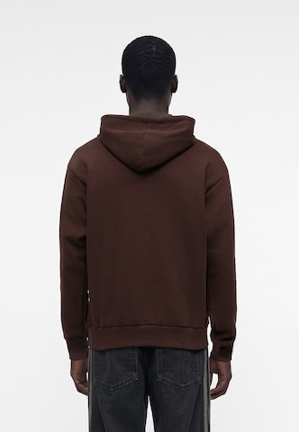ADIDAS ORIGINALS Μπλούζα φούτερ σε καφέ: πίσω