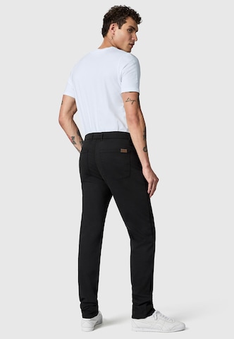 Coupe slim Pantalon chino 'Solon' Peak Time en noir