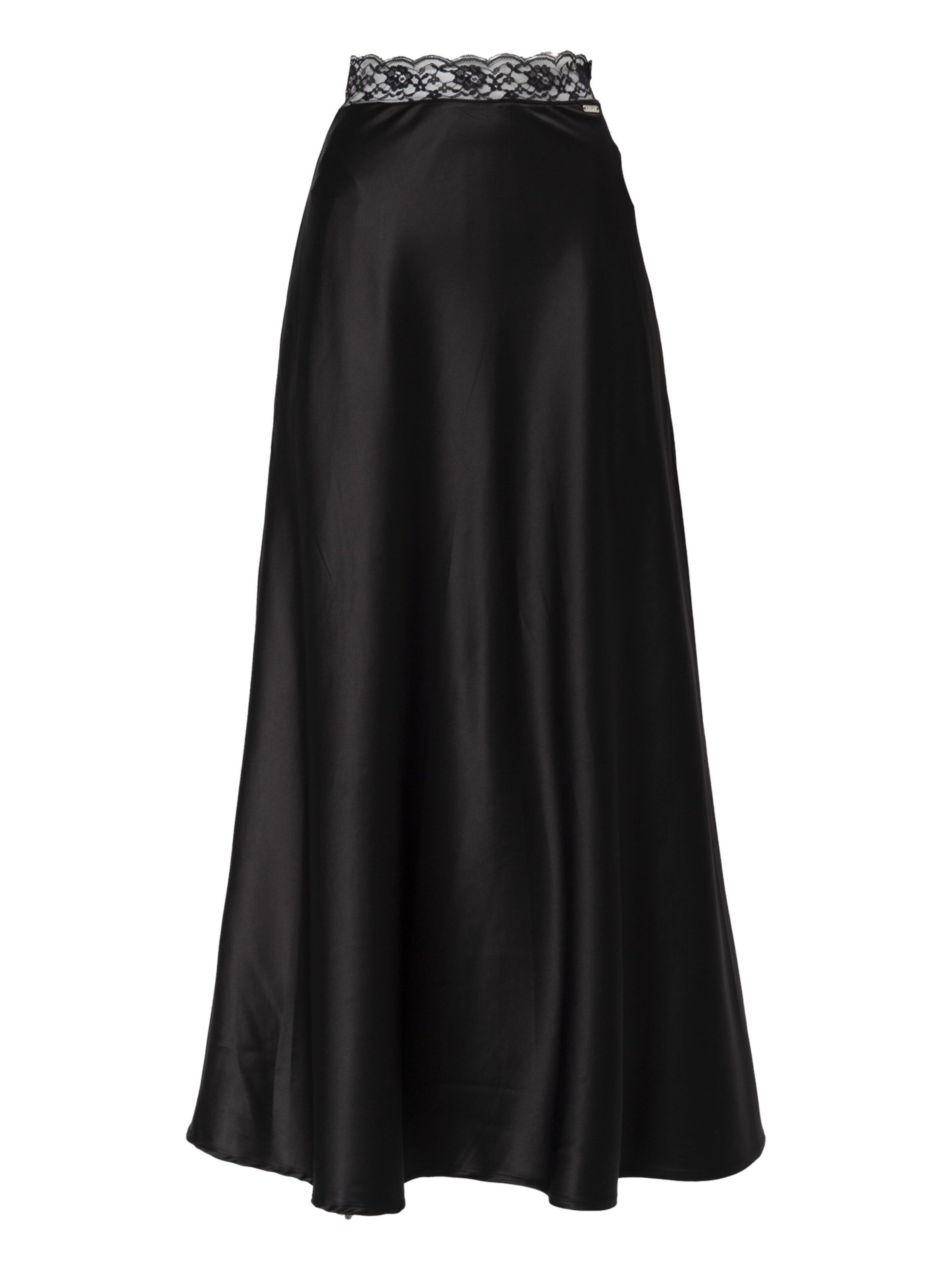 Influencer Пола в черно: отпред