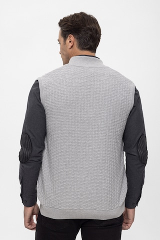 Felix Hardy Strickjacke in Grau