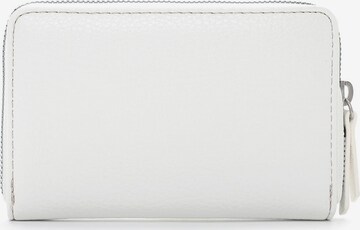 TAMARIS Wallet 'Anuschka' in White