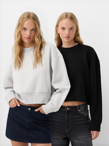 Felpa di Bershka in grigio: frontale