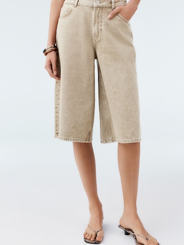 Next Regular Byxa i beige: framsida