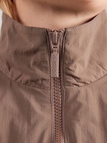 ADIDAS ORIGINALS - Casaco meia-estação em castanho