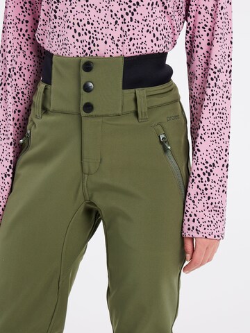 PROTEST Slimfit Sporthose 'LULLABY' in Grün