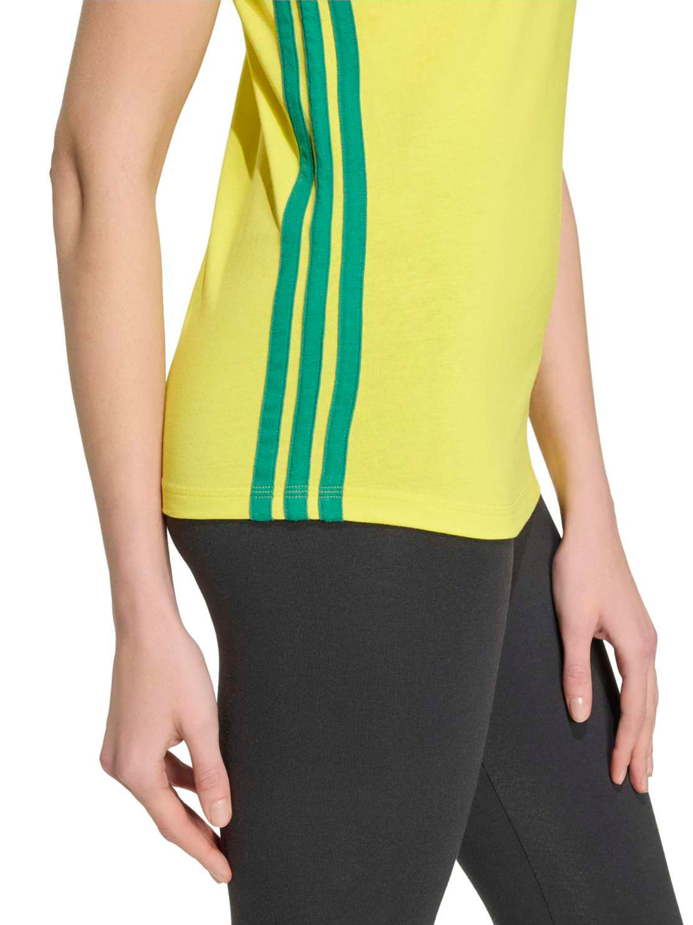 T-shirt fonctionnel ADIDAS SPORTSWEAR en jaune