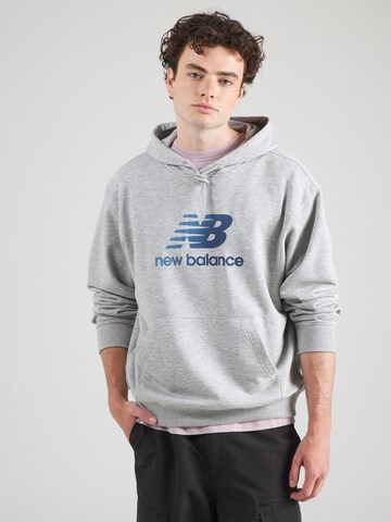 new balanceSweater majica - siva boja: prednji dio