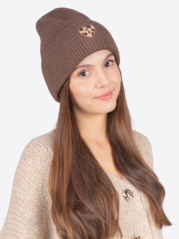 Seasons of April Muts 'Zoe' in Bruin