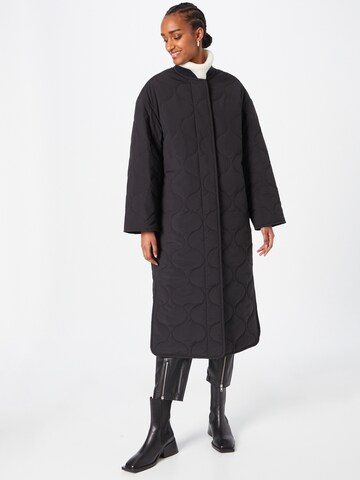 IVY OAK Winter Coat 'CHLOE' in Black: front