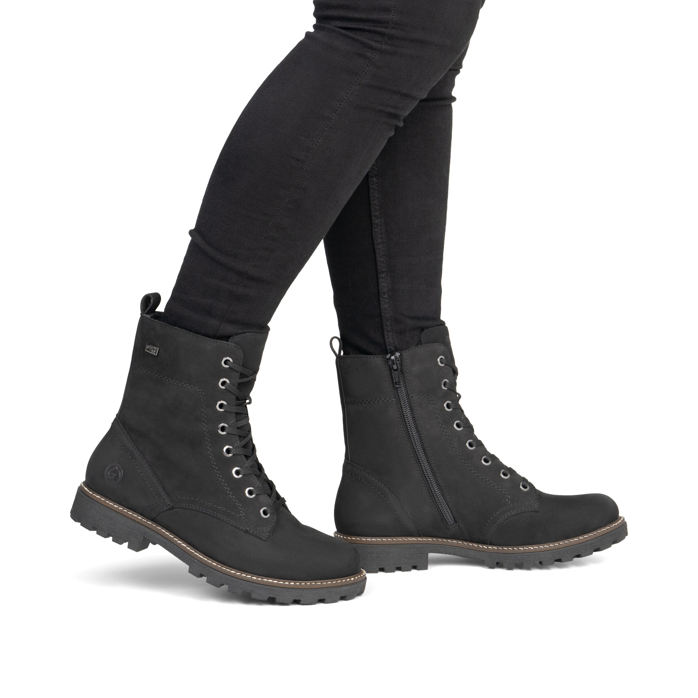 Bottes à lacets ' D8489 ' REMONTE en noir : devant