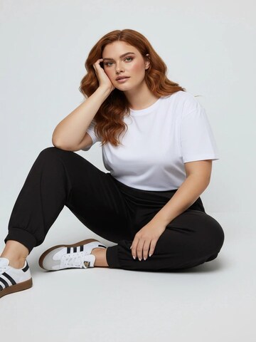 Shape Of You Barrel Pants in Black