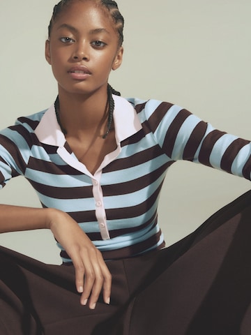 Bershka Shirt in Brown: front