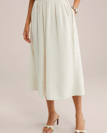WE Fashion Skirt in Beige