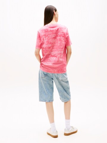 Tommy Jeans Футболка в Ярко-розовый