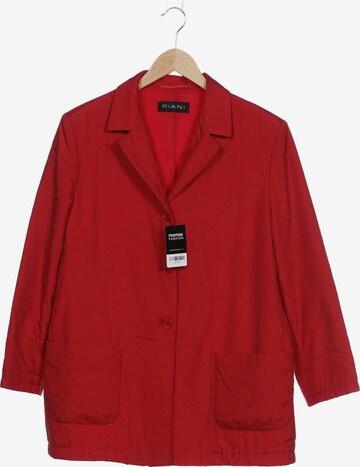 Riani Jacket & Coat in XL in Red: front