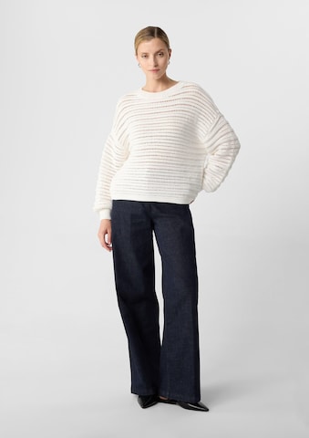 COMMA Sweater in White