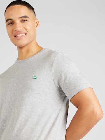 UNITED COLORS OF BENETTON T-Shirt in Grau