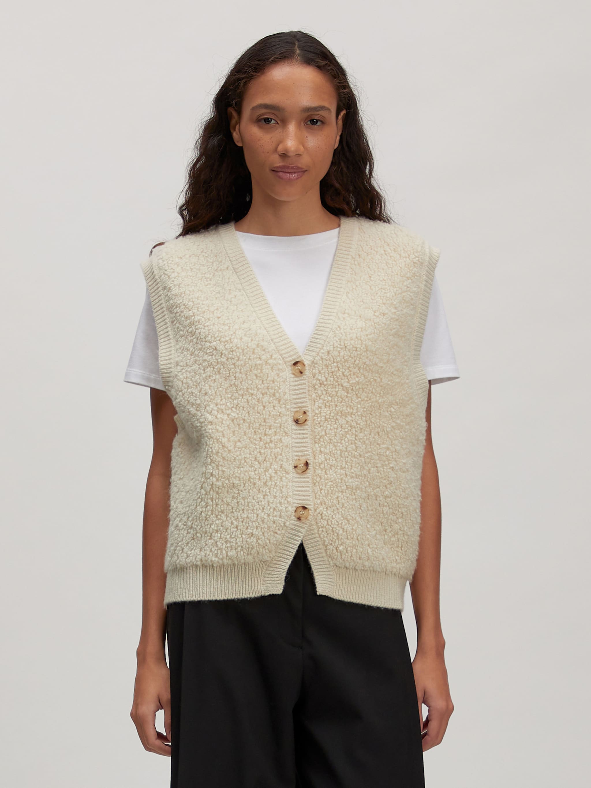 EDITED Productos Cárdigan 'Yuna' crema