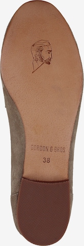 Gordon & Bros Classic Flats in Beige